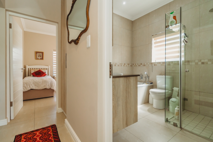 3 Bedroom Property for Sale in Kraaibosch Country Estate Western Cape